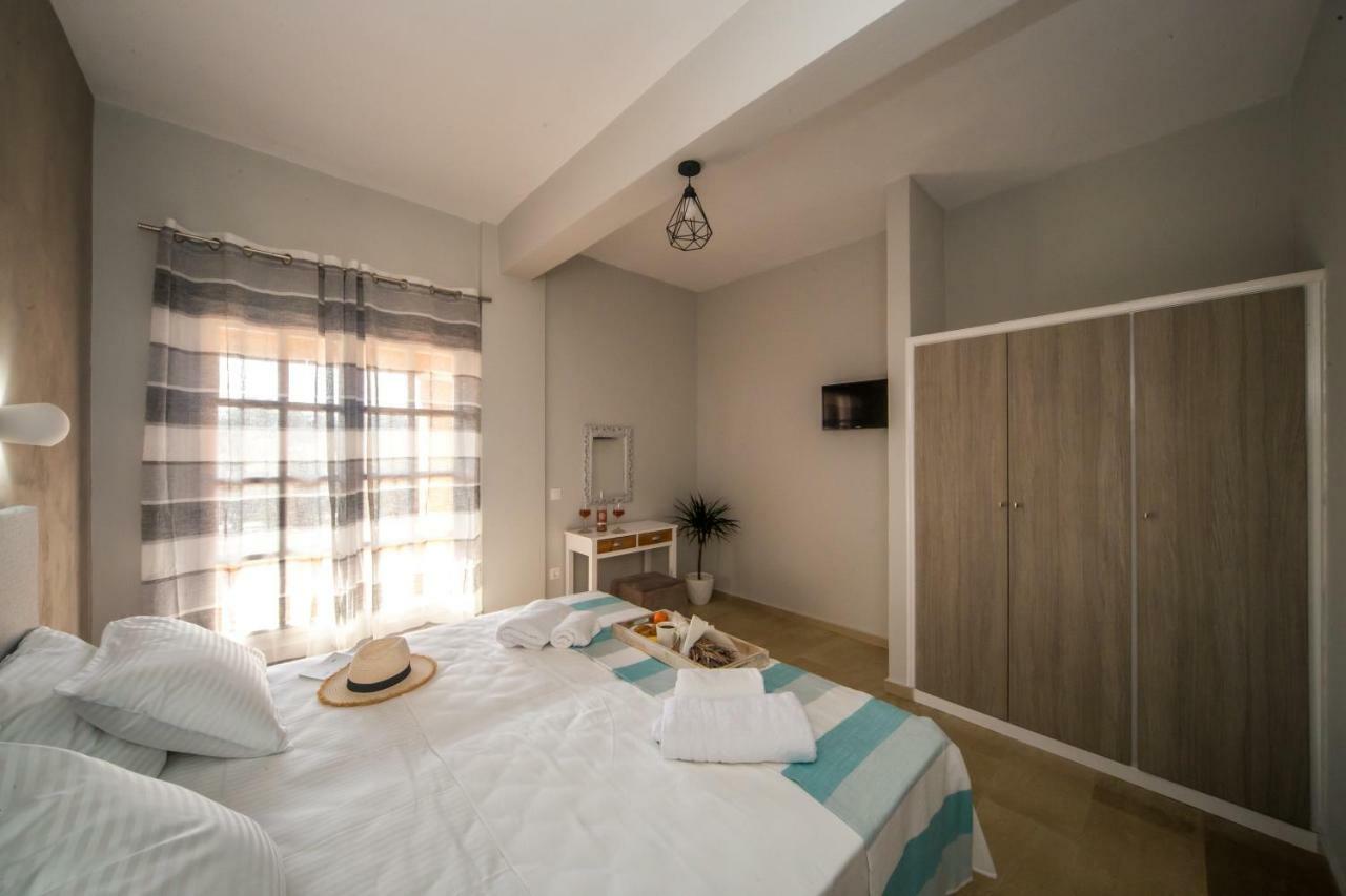 The Lake Apartments Kommeno  Exterior foto